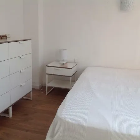 Proche Centre Et Canaux * Сет
